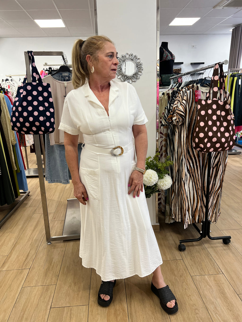 VESTIDO ROMERO