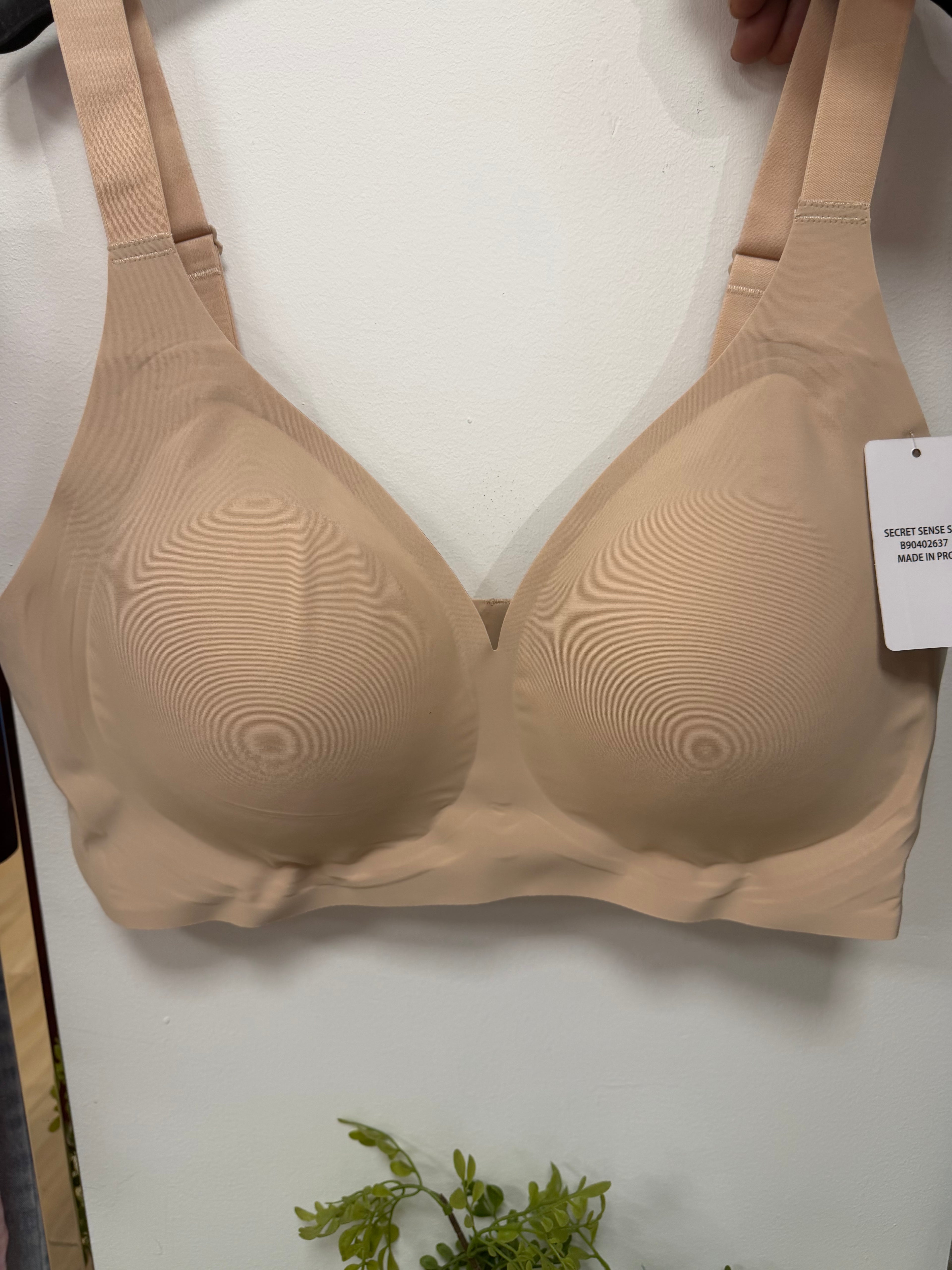 SUJETADOR SIN ARO BEIGE